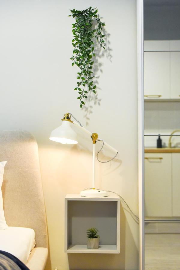 Apartamento Urban Adventure For Two Bucarest Exterior foto