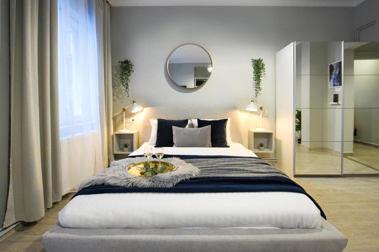 Apartamento Urban Adventure For Two Bucarest Exterior foto