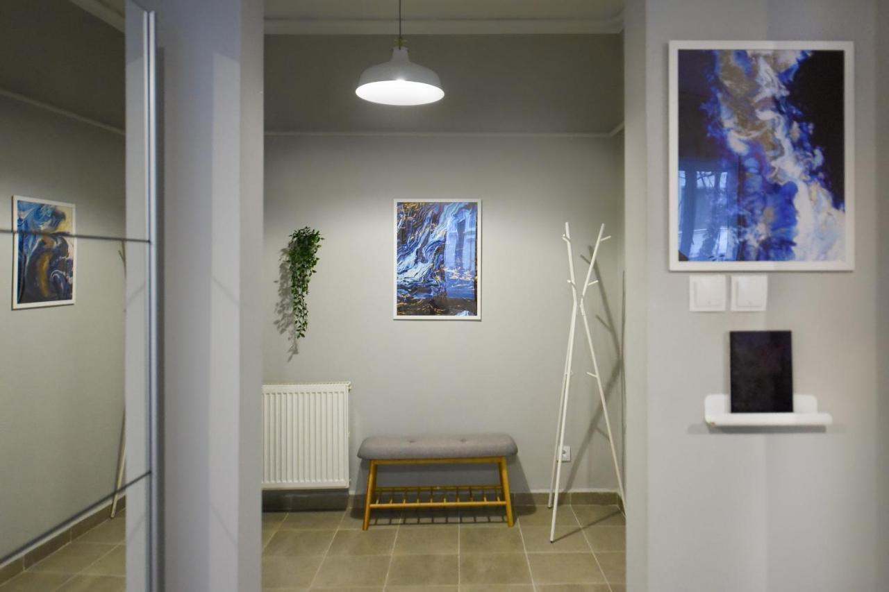 Apartamento Urban Adventure For Two Bucarest Exterior foto
