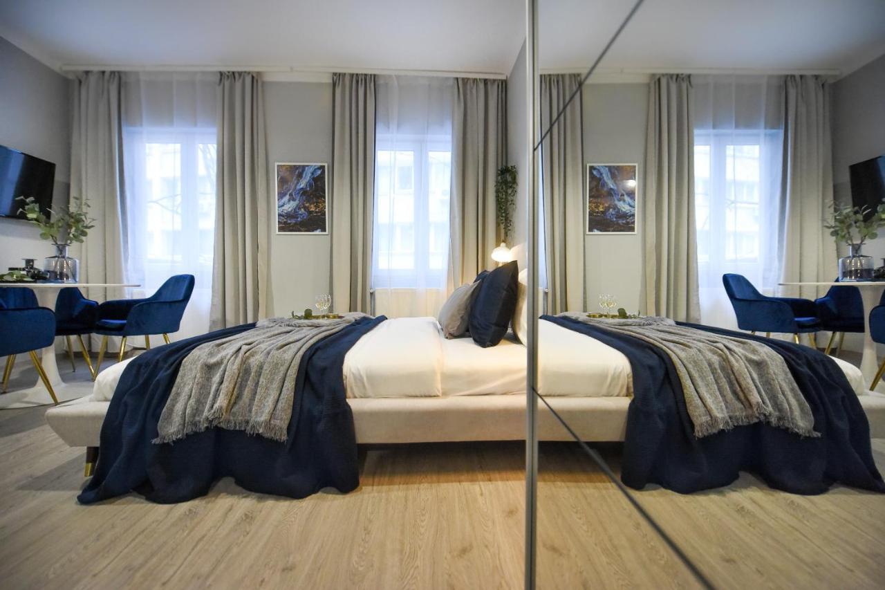 Apartamento Urban Adventure For Two Bucarest Exterior foto